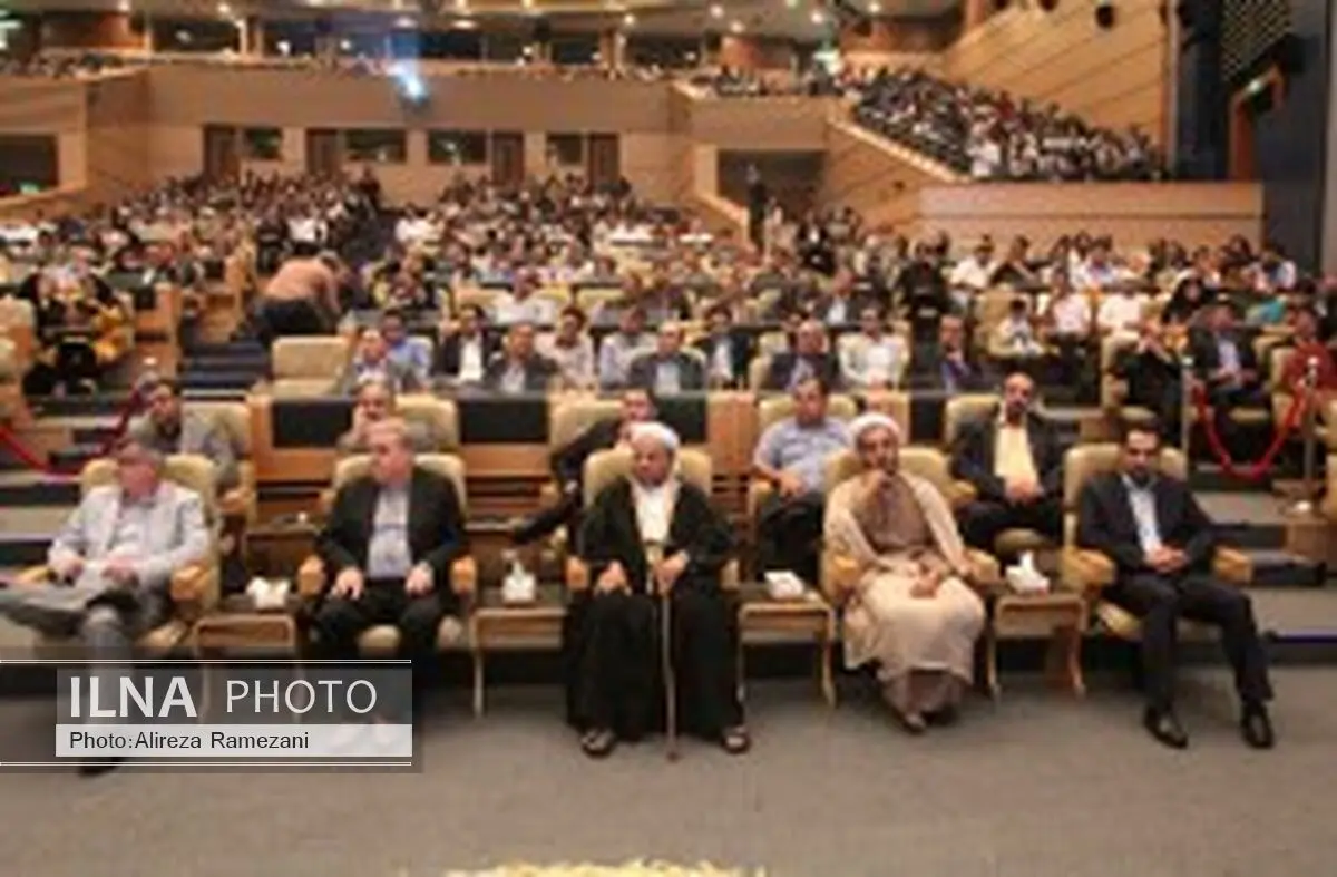 از برترین ارائه کنندگان خدمات گردشگری کیش تقدیر شد