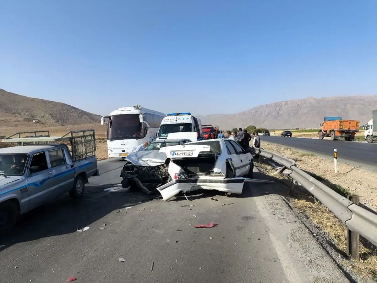 حادثه رانندگی در محور بروجن به لردگان ۴ مصدوم برجای گذاشت