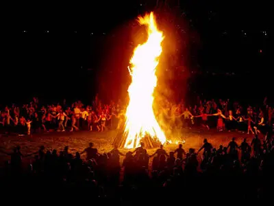 زرتشتیان چرا امروز را جشن می‌گیرند؟