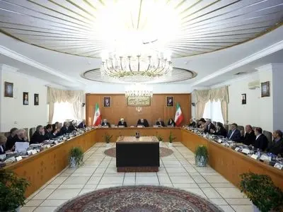 تاکید پزشکیان بر پیگیری مطالبات فعالان اقتصادی در دولت