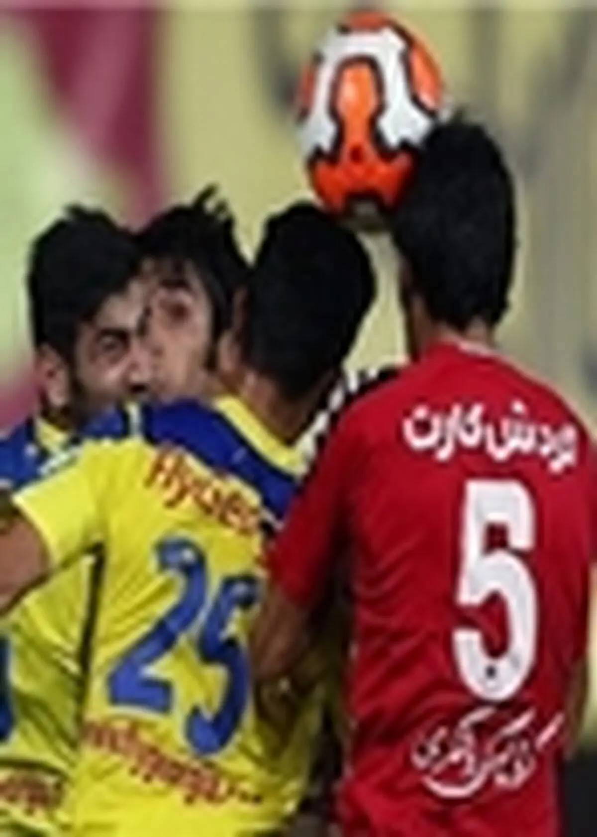 پرسپولیس و استقلال به مصاف نفت و راه آهن می روند / قهرمان لیگ میهمان تراکتورسازی