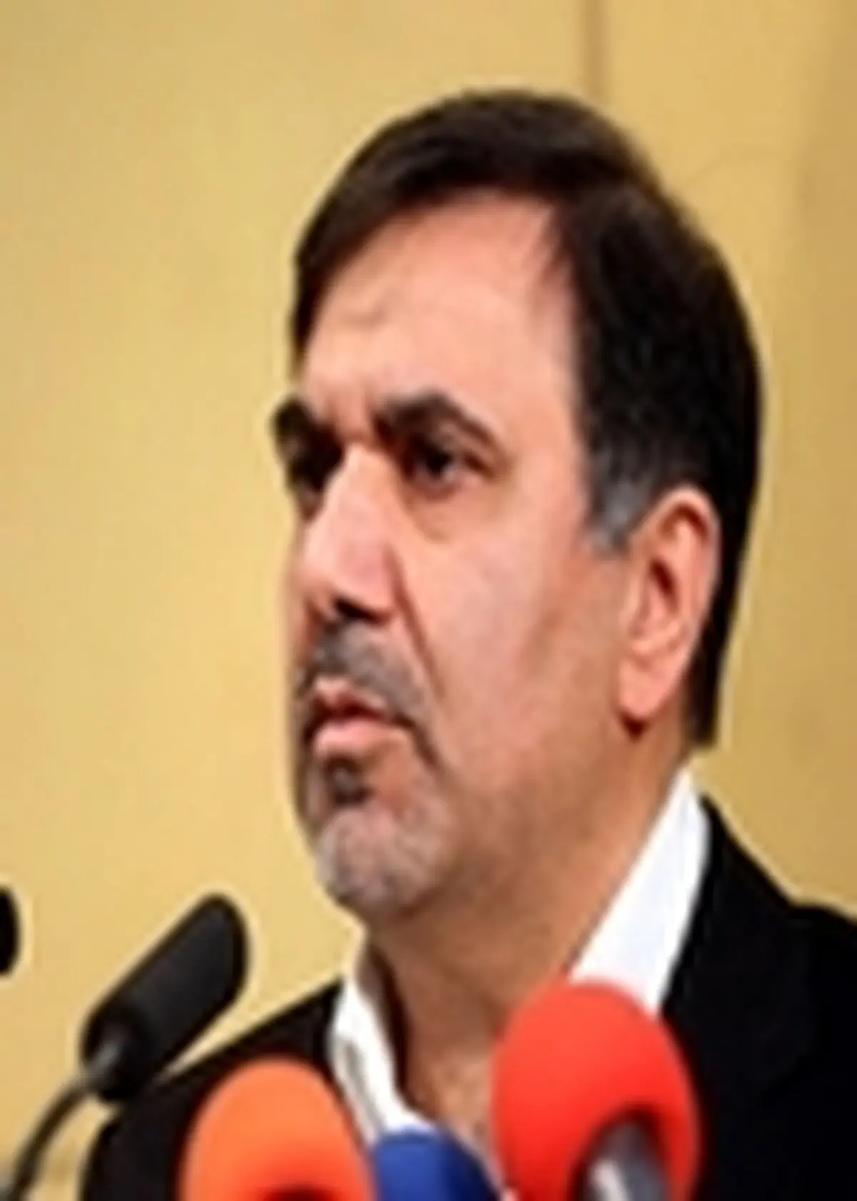 معتقدم که راه‌آهن و فرودگاه باید با مترو در ارتباط باشند