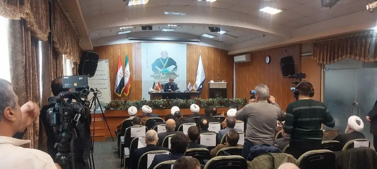  تعبیر «امت اسلامی» باید همواره یادآوری و تکرار شود/ وحدت باید از دل مباحث کلامی و هستی‌شناسی اسلام بازتولید شود