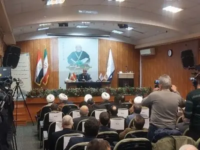  تعبیر «امت اسلامی» باید همواره یادآوری و تکرار شود/ وحدت باید از دل مباحث کلامی و هستی‌شناسی اسلام بازتولید شود