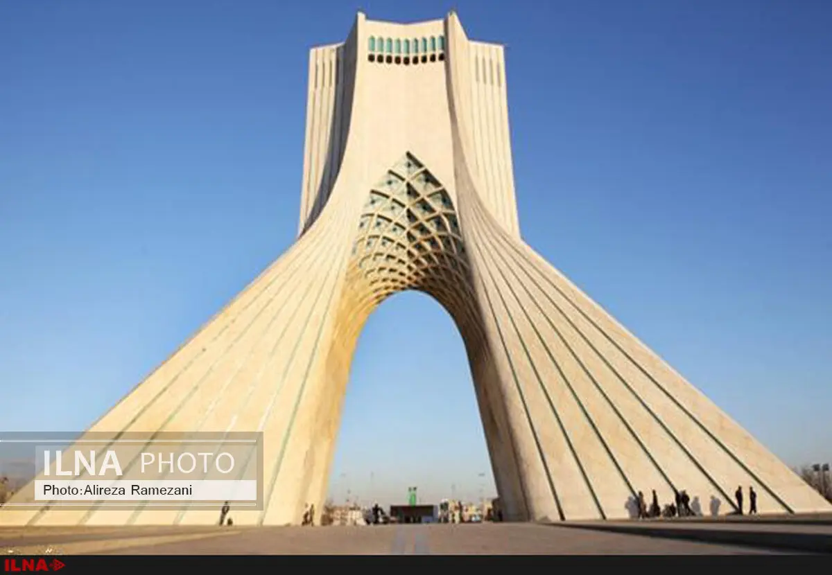 طرح مرمت برج آزادی هنوز تهیه نشده است/رسیدگی نکنیم؛ تخریب می‌شود
