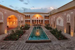 نقش احترام به عنوان خصیصه مبنایی اصالت ایرانی در معماری بومی ایران
