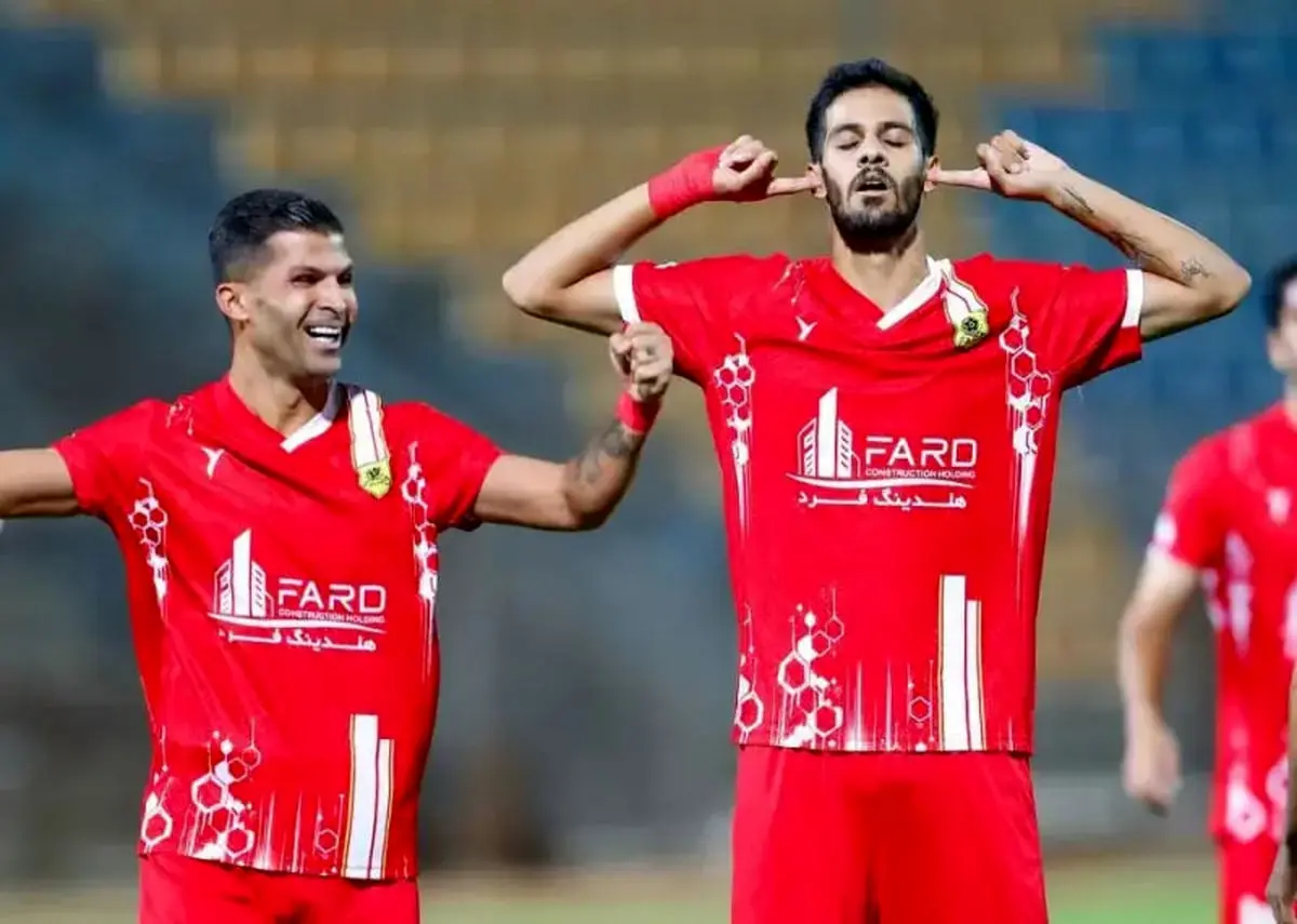 فرد البرز 1 – 0 پارس جنوبی جم ؛ شاگردان مهاجری از منطقه صعود دور شدند