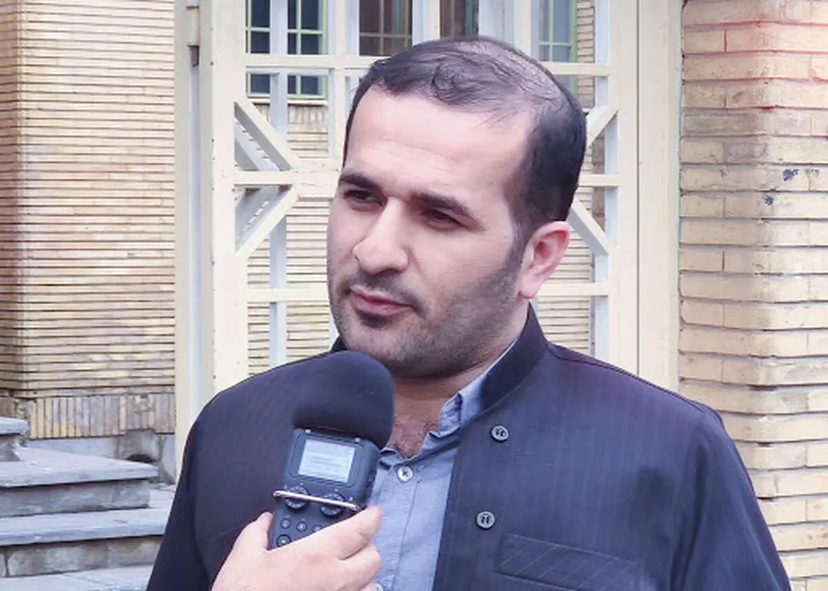 نمایندگان به وزارت آموزش و پرورش اجازه تضییع حقوق معلمان نهضت سوادآموزی و حق التدریسی را ندهند