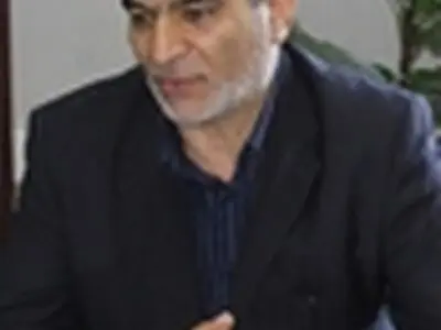 متکی از انجمن فارغ التحصیلان شبه قاره هند استعفا داده است