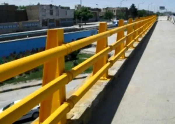 نرده حفاظ ۶ پل در شهرستان چایپاره تعمیر شد