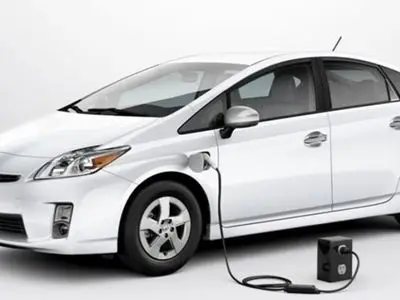 خودروهای هیبریدی برنده هستند؛ نه خودروهای برقی!