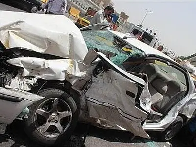 خودروی مگان با 6 سرنشین در محور جهرم واژگون شد