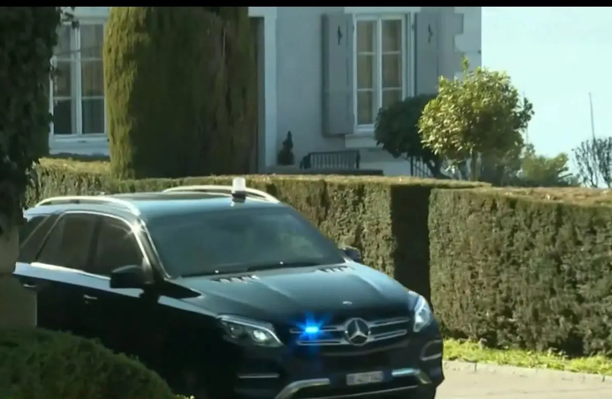 خروج هیات‌ها از محل مذاکرات/ دیپلمات‌ها به محل گفت‌وگو بازمی‌گردند