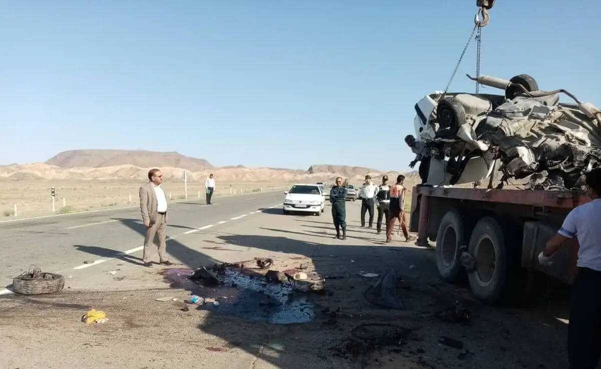 تصادف مرگبار در محور نهبندان- زاهدان/ خستگی و خواب آلودگی راننده حادثه آفرید/ 5 نفر کشته شدند