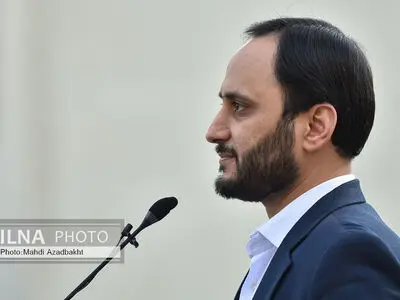 مجلس هنوز با افزایش پلکانی حقوق کارکنان دولت موافقت نکرده/ ۶ میلیون نفر از دهک‌های پایین جامعه در سال گذشته بیمه شدند