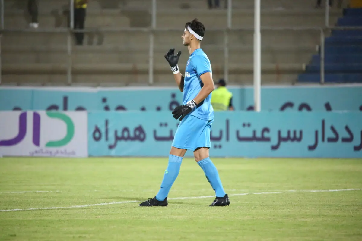 سنگربان نفت مسجد سلیمان در کمپین منع خشونت علیه بانوان(عکس)