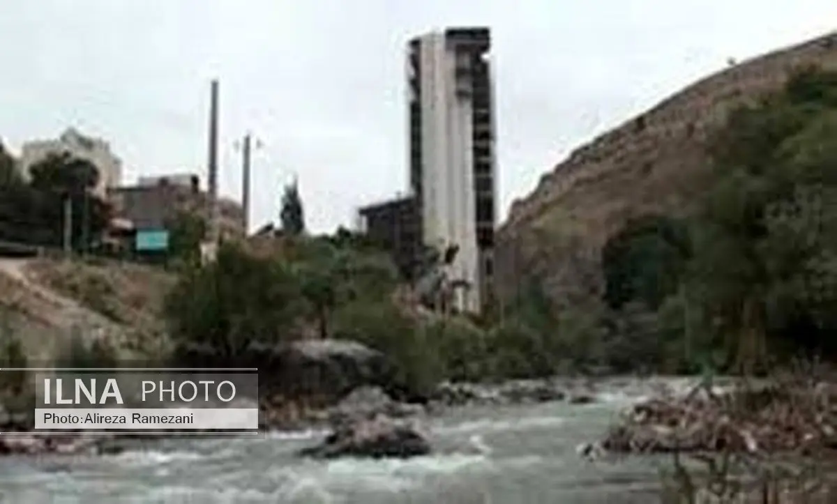5600 مترمربع از اراضی بستر رودخانه جاجرود آزادسازی شد