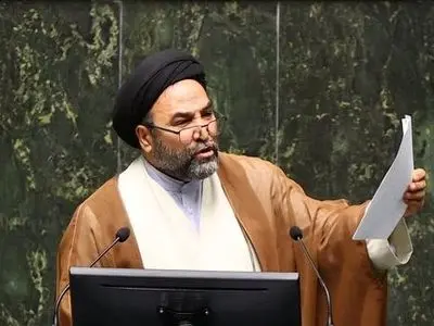 سرمایه‌گذاران هنوز گرفتار امضاهای طلایی و کاغذبازی‌اند