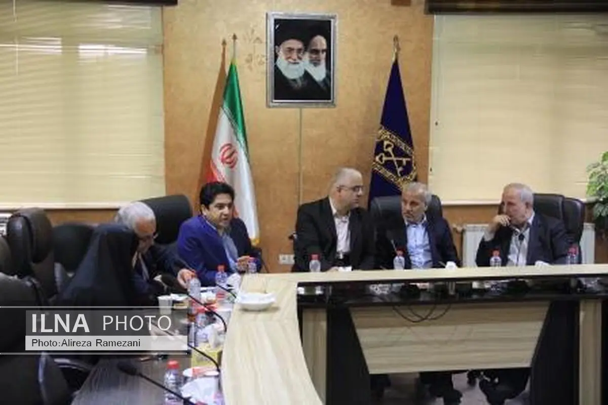 برگزاری منظم جلسات ماهانه جهت بررسی مشکلات شهری 
