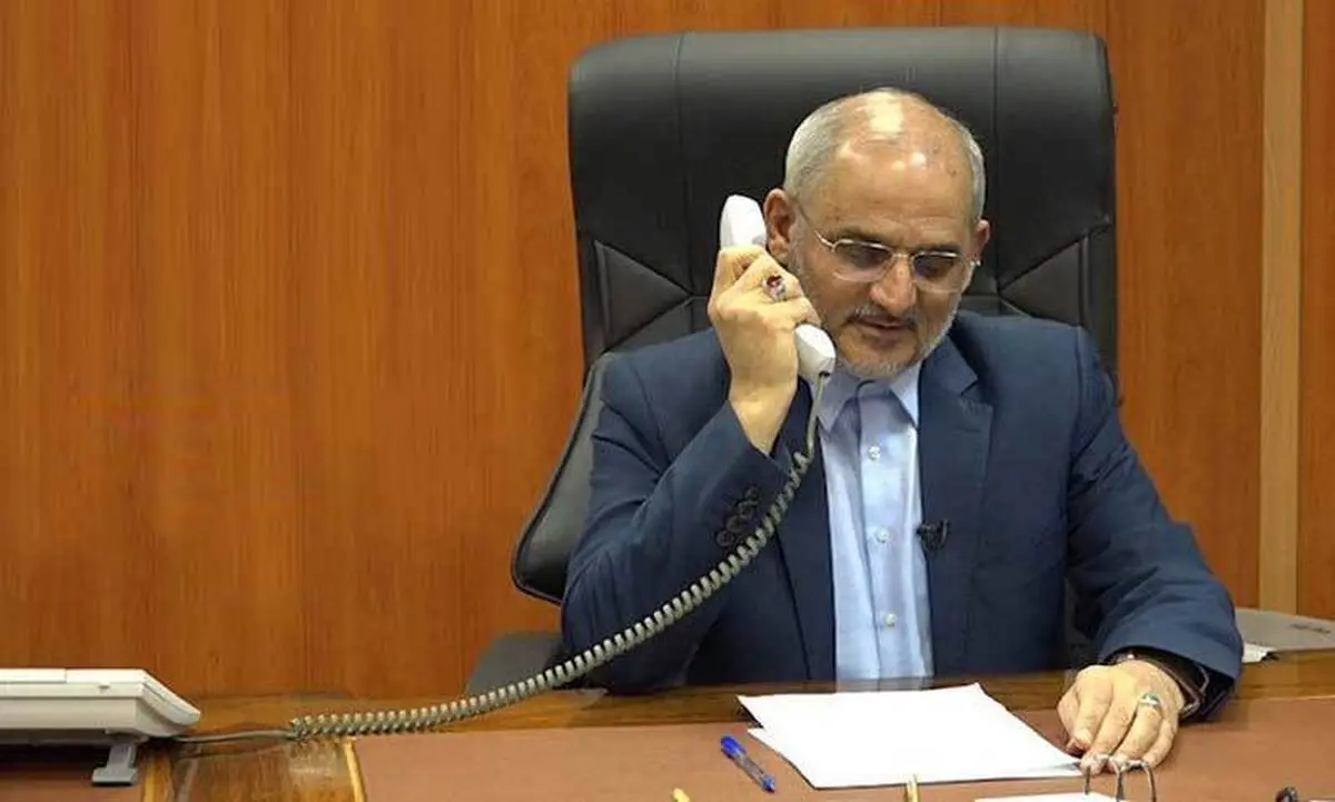 وزیر آموزش و پرورش «روز معلم» را به خانواده‌های شهیدان بهشتی، مطهری و باهنر تبریک گفت