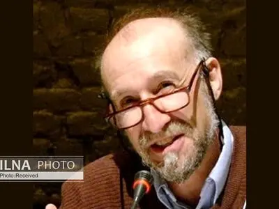Anti-Iran hawks to pursue a policy of “Maximum Pressure” to provoke Iran into a conflict; US journalist