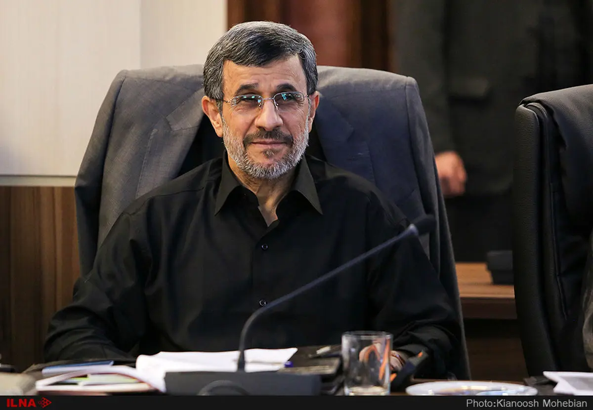 دفتر  احمدی نژاد حصر او را تکذیب کرد