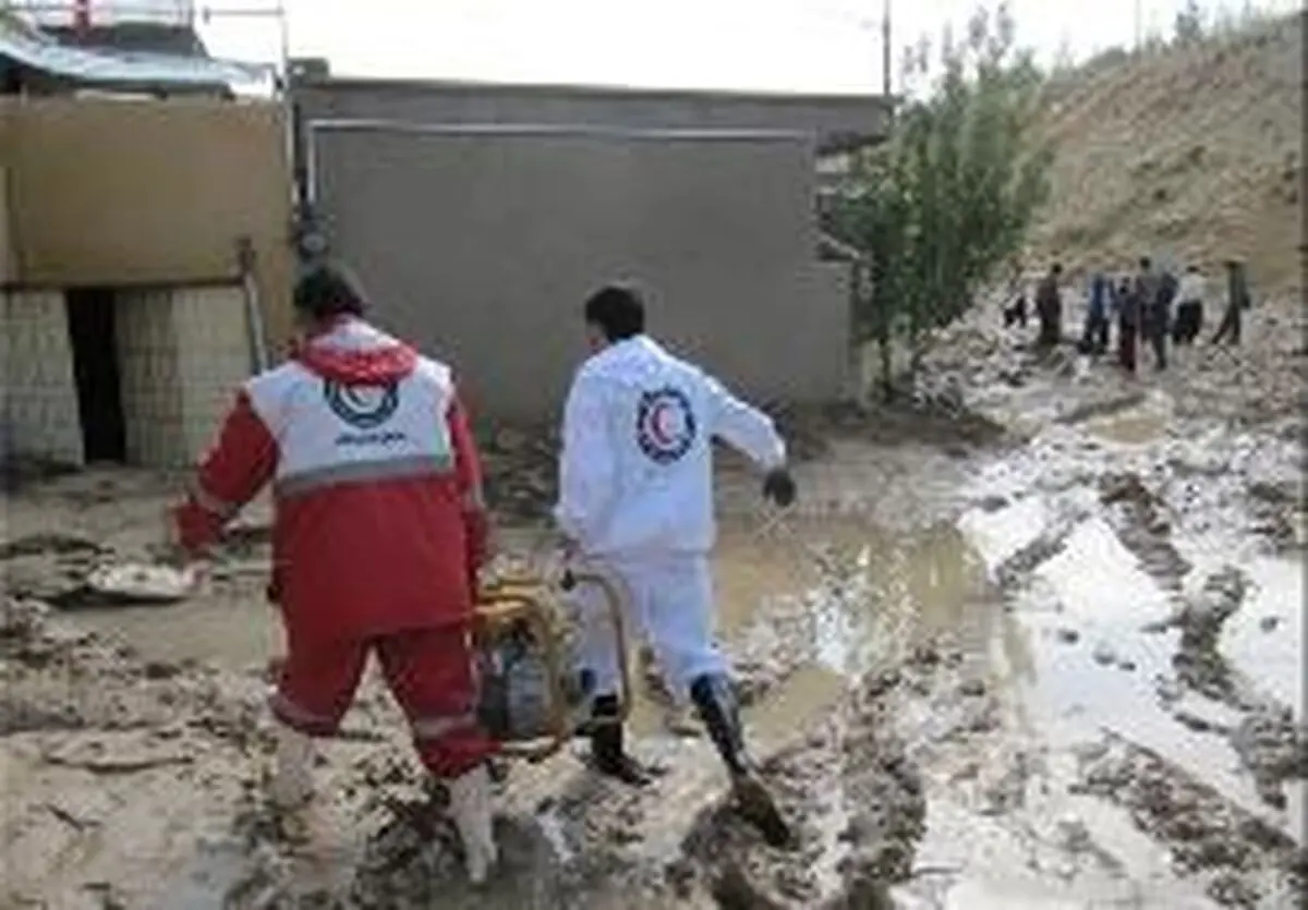 امدادرسانی به ۱۵۰ متاثر از سیل و آبگرفتگی در ۶ استان
