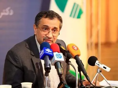  نشست زمین در مناطقی مانند مترو و خطوط راه‌آهن باعث خسارت‌های جدی به زیرساخت‌های کشور می‌شود/ در برنامه هفتم به مسائل خشکسالی توجه شود