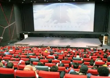 هفته گذشته چند نفر به سینما رفتند؟