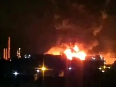 حمله به یکی از واحدهای پتروشیمی تبریز