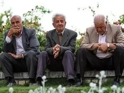 مشکلات بیمه تکمیلی بازنشستگان وزارت نیرو در تبریز/ حساب کانون بلوکه شد!