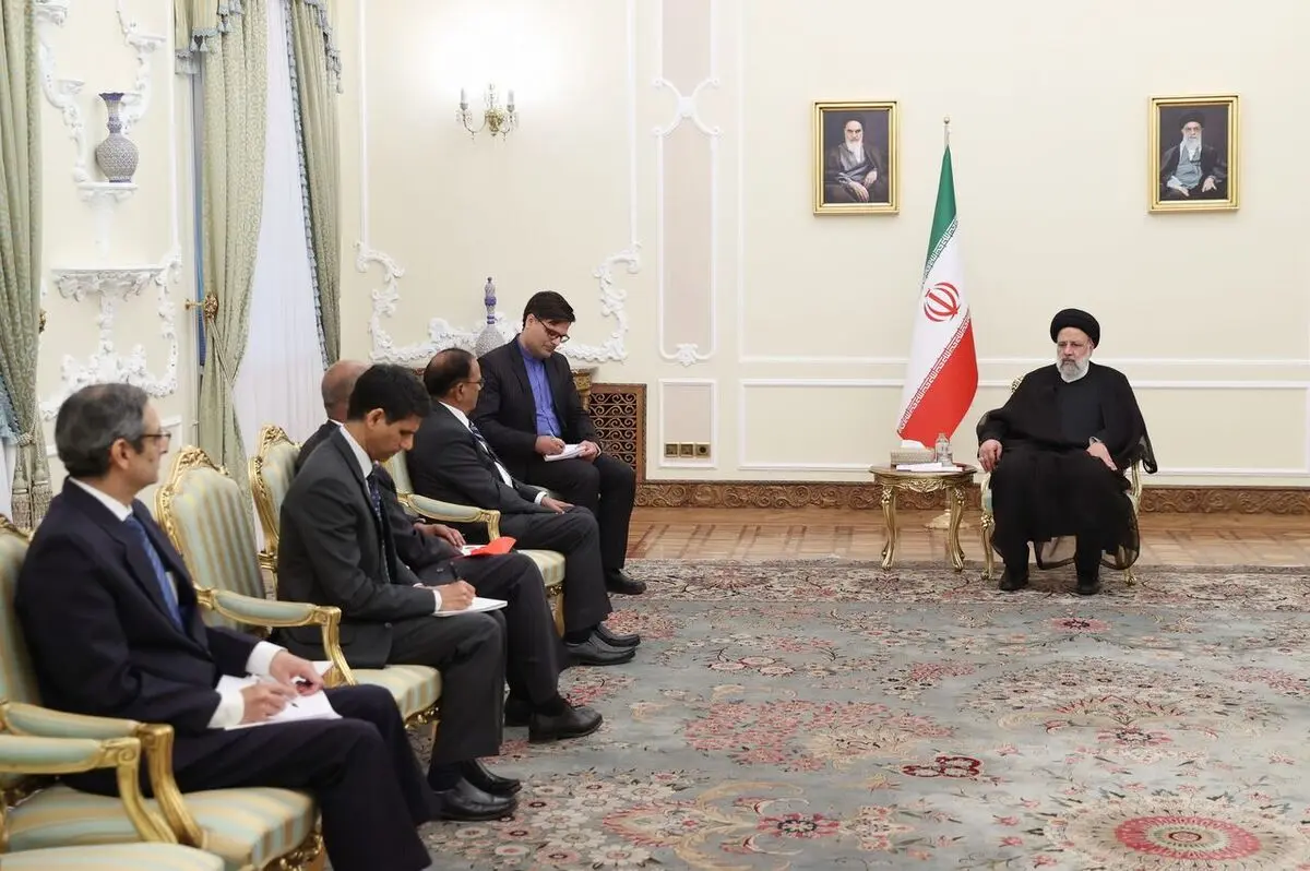 رئیسي لمستشار الامن القومي الهندي: یجب أن نکون فاعلین في ارساء النظام العالمي الجدید