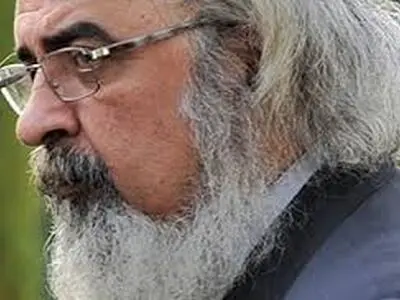 رئال اجتماعی به‌سختی از سد ممیزان عبور می‌کند