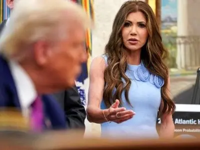 وزیرة الأمن الداخلی الأمریکیة: لوس أنجلوس "مدینة للمجرمین" لا للمهاجرین