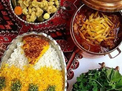 رونمایی آنلاین از ۲۰ نوع قیمه/ امسال، سال شکوفایی گردشگری الکترونیک است