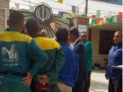 کارگران شهرداری بهبهان دو نیم ماه مزد طلبکارند/ شورای شهر پیگیر پرداخت مطالبات کارگران باشد 