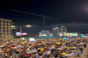 اعتراضات ضد جنگ و ضد نتانیاهو در تلاویو + فیلم