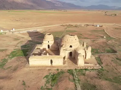اجرای ۴ پروژه زیربنایی و مرمتی در کاخ ساسانی سروستان
