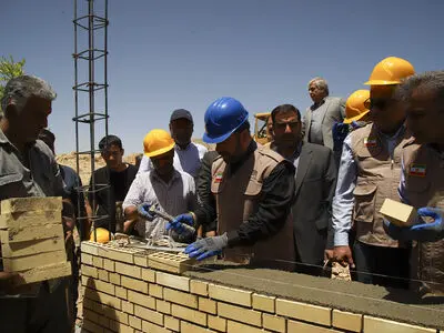 آغاز نهضت ملی توسعه عدالت آموزشی با خشت‌گذاری یک مدرسه در شهر صدرا