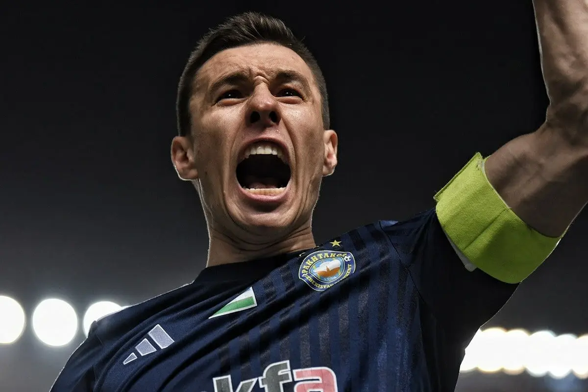 پست خداحافظی مهاجم ازبک پرسپولیس برای پاختاکوری‌ها (عکس)