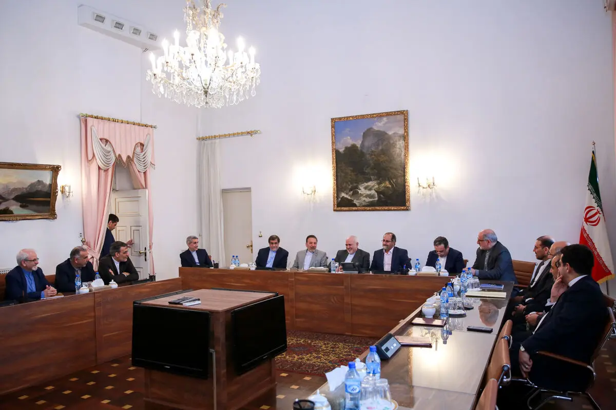 ظریف امروز بیش از هر زمان دیگری مورد حمایت ارکان حاکمیت و محبوب عموم جامعه است