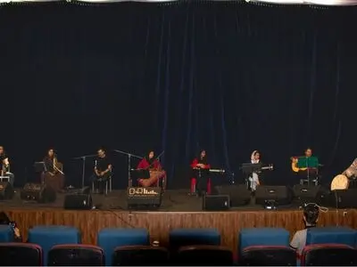 کنسرت گروه بانگ نو برگزار شد