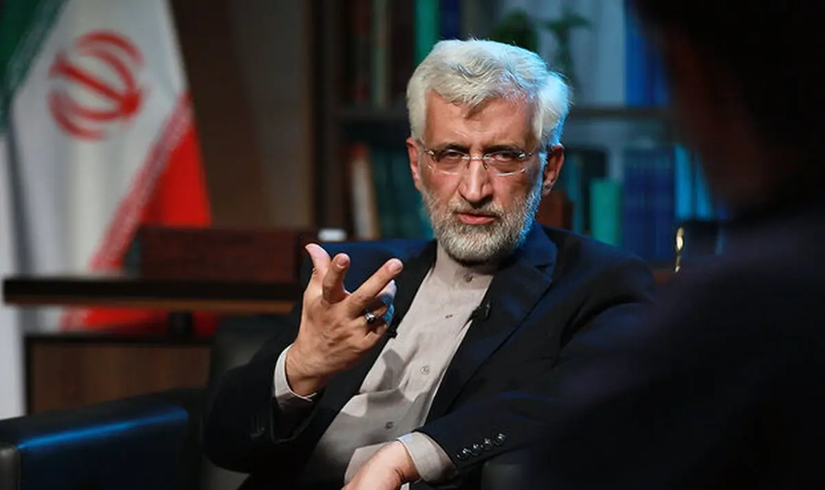 آذرخشی که دیشب درخشید، برق از چشم سلطه‌گران و سلطه‌پذیران پراند