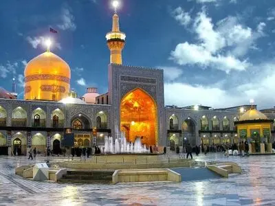شهرداری تهران سینماگران را به مشهد برد 