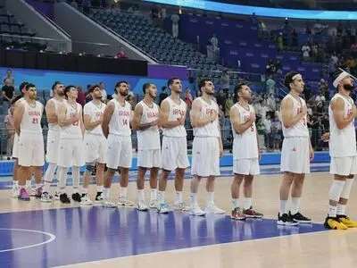 ارسلان کاظمی: امارات حریف متفاوتی برای بسکتبال بود 