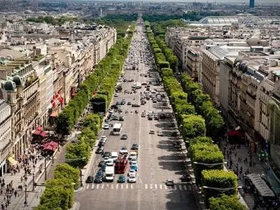 خیابان لاله‌زار جنوبی بهسازی می‌شود