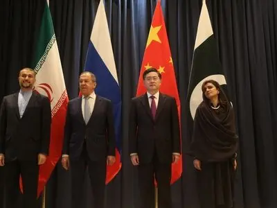 دیدار چهارجانبه وزرای خارجه ایران، روسیه، چین و پاکستان برگزار شد