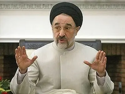 آرزوی خاتمی برای سلامتی آیت‌الله مهدوی کنی