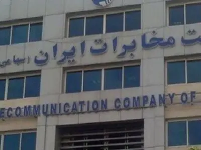 راه‌حلِ شرکتِ خدمات اول برای پرداخت بدهی به تأمین اجتماعی: از حقوق نیروها کسر کنید! 