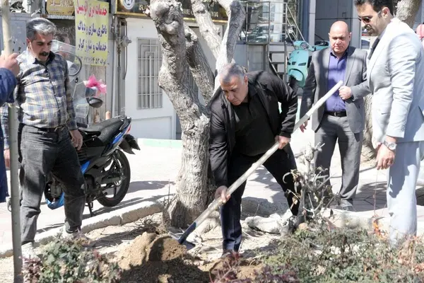  مراسم روز درختکاری در سازمان لیگ فوتبال 